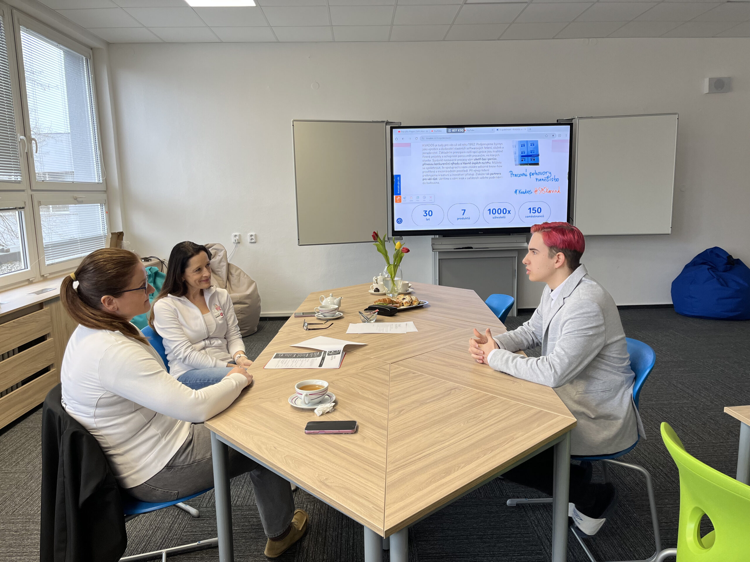 Škola a praxe v jednom